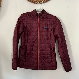 Patagonia Nano Puff - women’s Xs plum